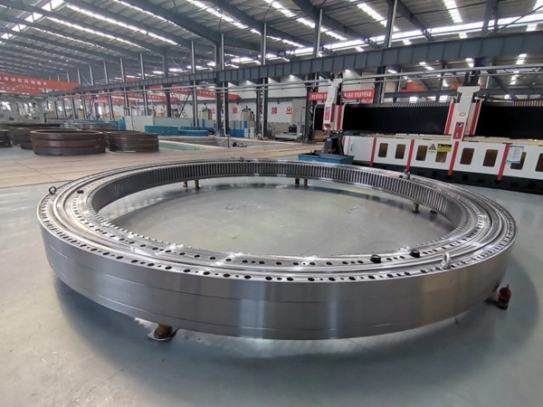 超大型盾構機有了“中國心”，我國首臺套直徑 8 米主軸承研制成功